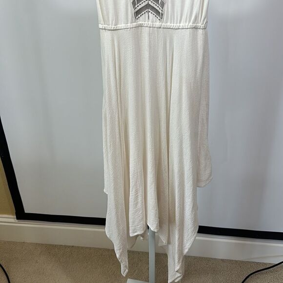 VOLCOM Women’s Best Fest Handkerchief Hem Strappy Sundress White/Gray Size Small - Picture 8 of 16